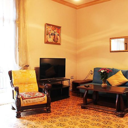 Vivid 2 Bedroom Apt. Erywań Zewnętrze zdjęcie
